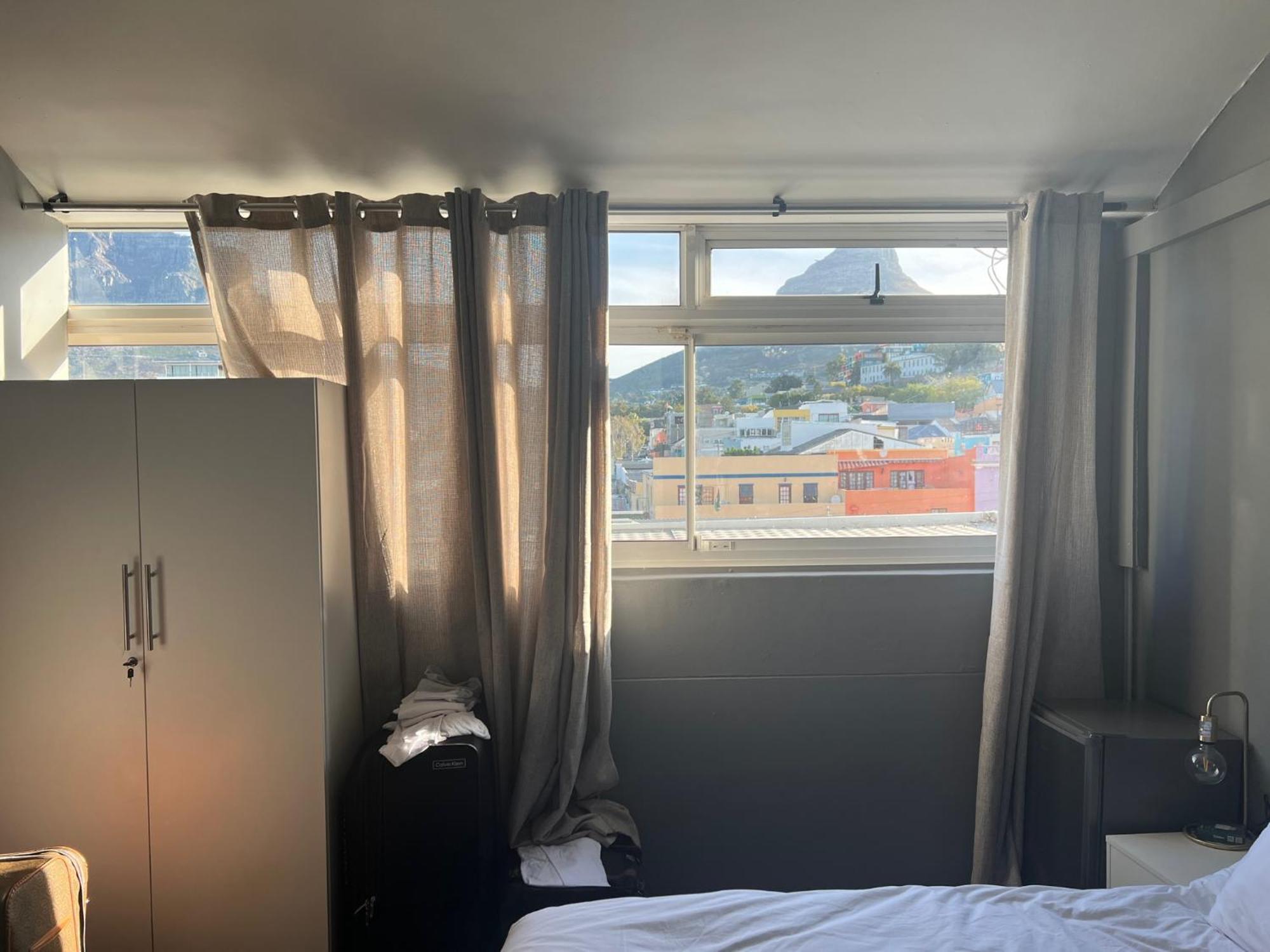 M&b Backpackers Hostel